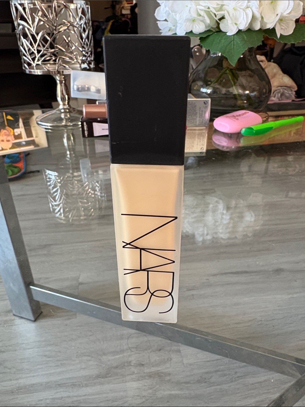 NARS Liquid Foundation — Natural Matte longwear GOBI Light Beige / Cream Shade